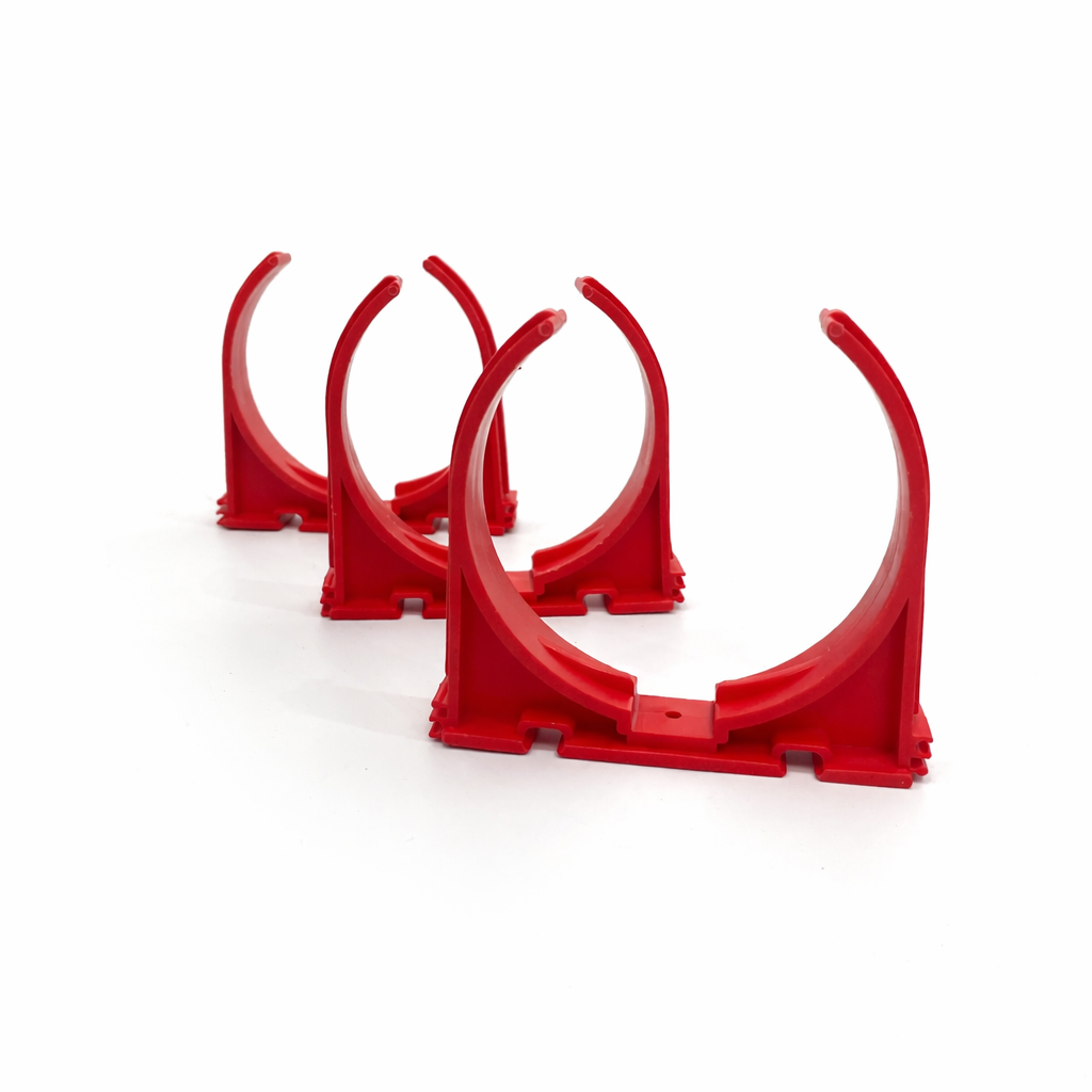 Kẹp đai chữ U nhựa đỏ dùng cố định ống với nhiều kích thước